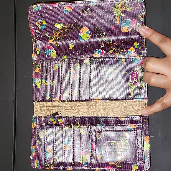 Sakroots Floral Trifold Wallet - Picture 4 of 8